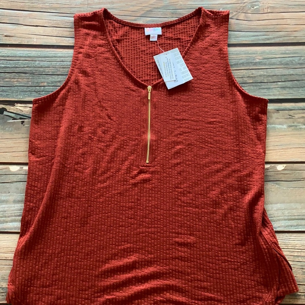 NWT LuLaRoe Rachel Top